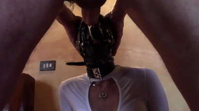 पोर्नो कराह रही